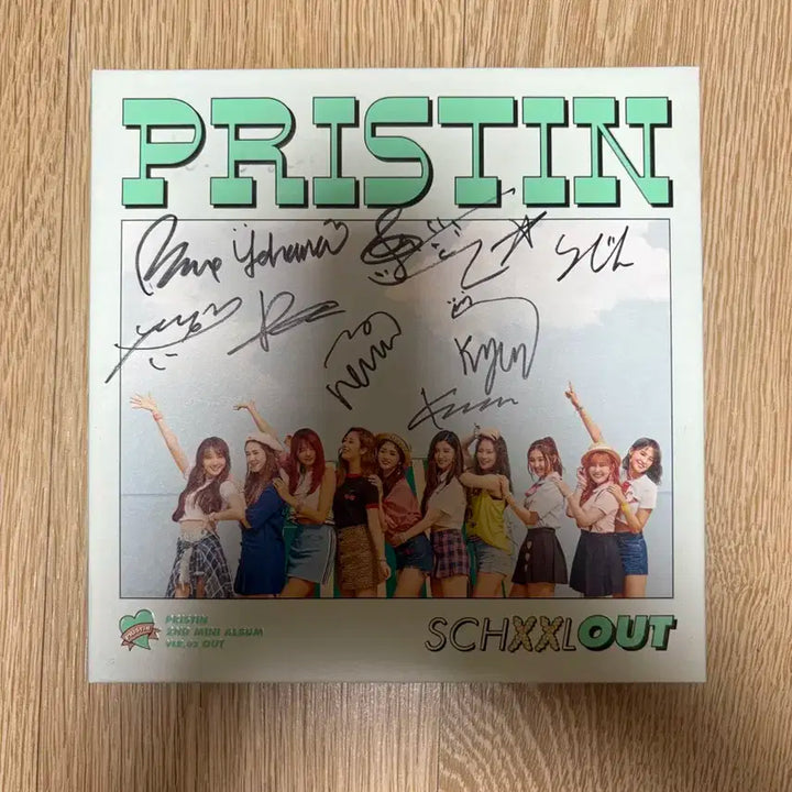 프리스틴 Schxxl Out 앨범 친필 싸인 CD 비매