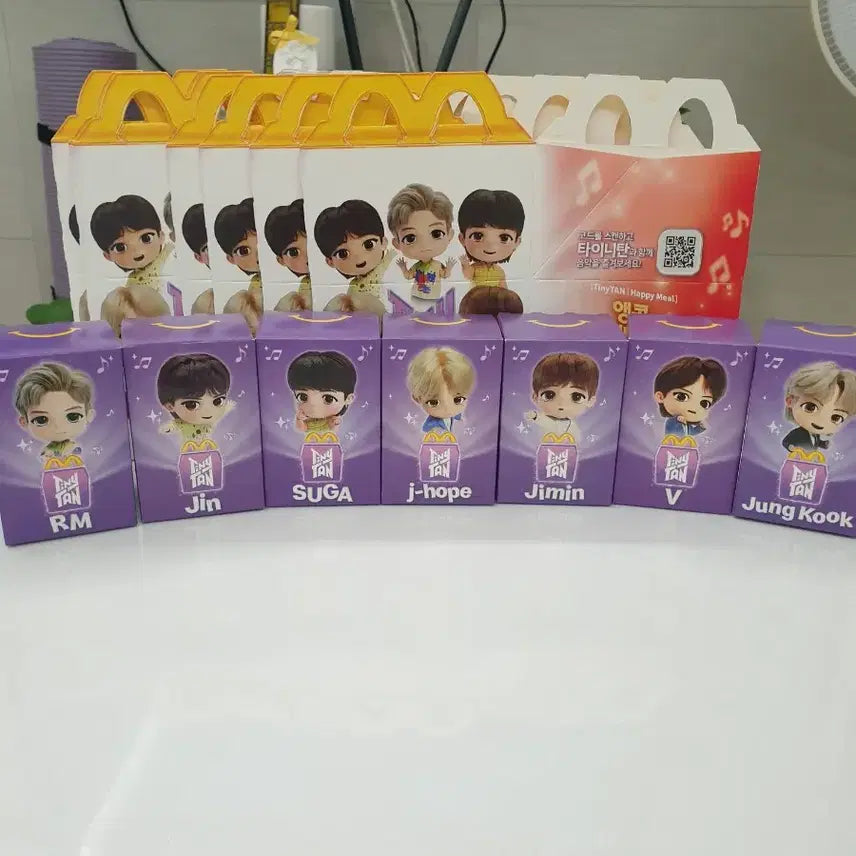 맥도날드 BTS 미니 피규어 풀세트