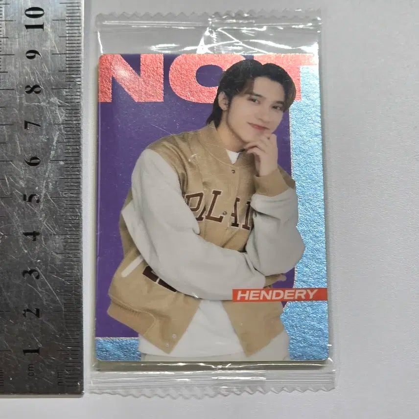 NCT 드림 헨드리 HENDERY 웨하스 스낵 일본 플라스틱 포토카드