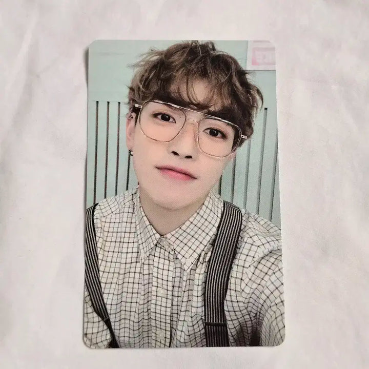 에이티즈 홍중 포카 시그 시즌그리팅 2023