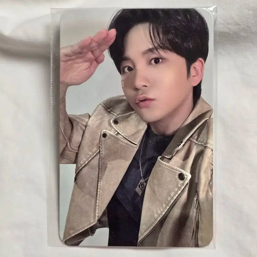 에이티즈 종호 포카 애니티즈 팝업