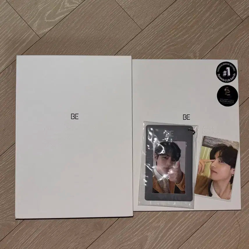 방탄소년단 BE 앨범 + 뷔 태형 특전 포카
