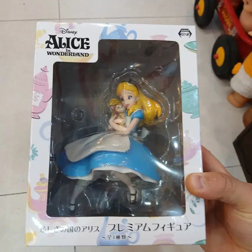 이상한 나라 앨리스 피규어