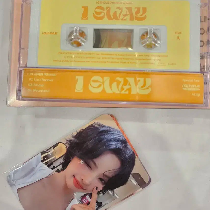 (여자)아이들 I SWAY 우기 카세트 + 전소연포토카드