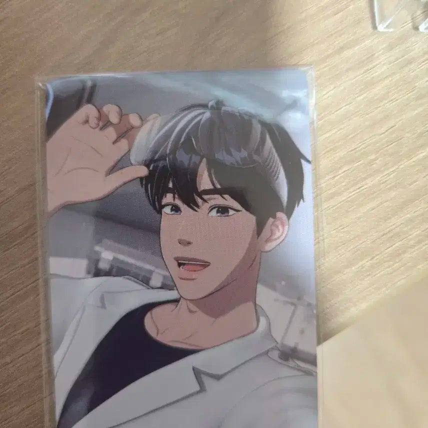 플레이브 메디힐 예준 포카만 양도합니다.