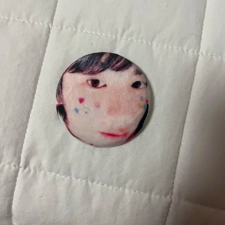 앤톤 말랑 핀뱃지
