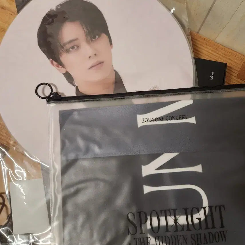 온앤오프 민균 콘서트 굿즈