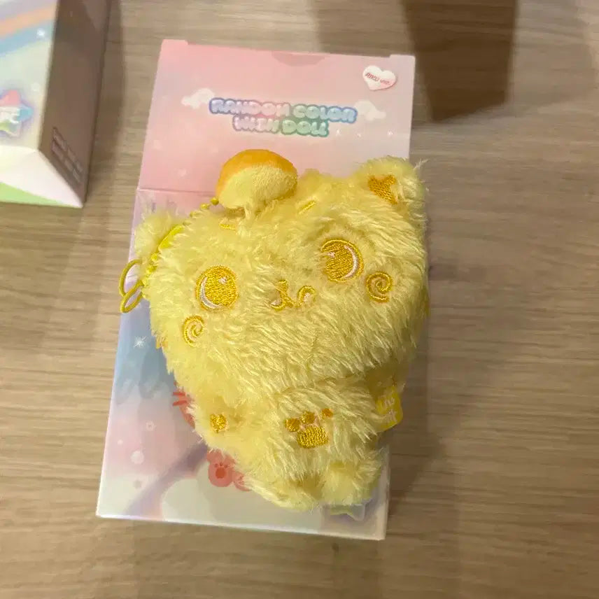 NCT WISH 리쿠 컬러 노랑 쿠리 인형