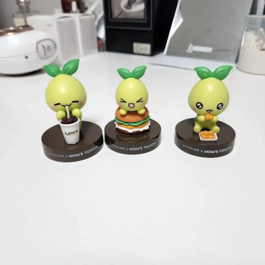 모코코 피규어 3종
