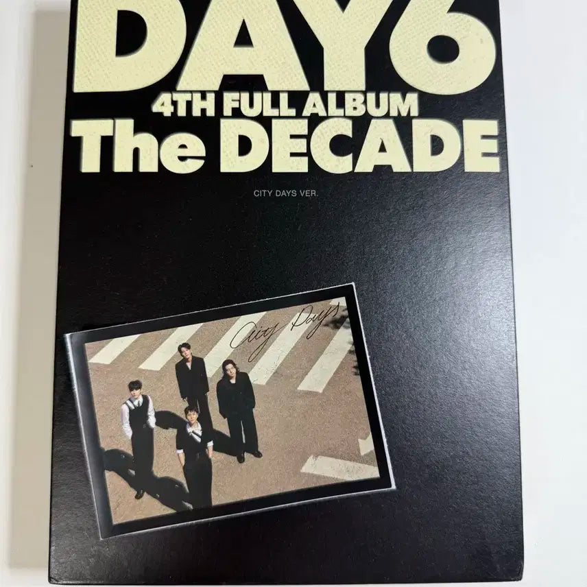 데이식스 The DECADE CITY DAYS VER 개봉 앨범