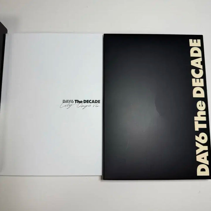 데이식스 The DECADE CITY DAYS VER 개봉 앨범
