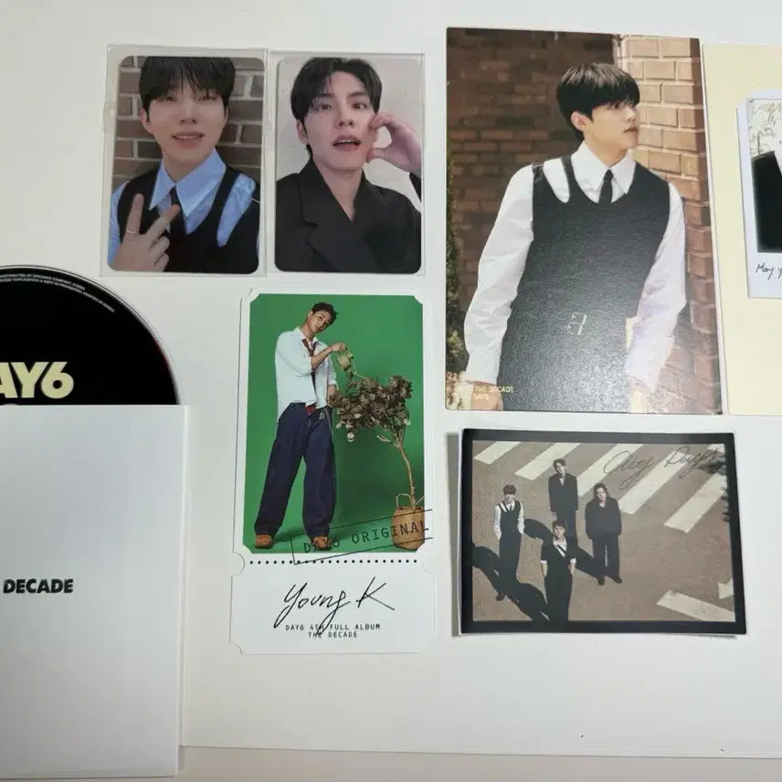 데이식스 The DECADE CITY DAYS VER 개봉 앨범