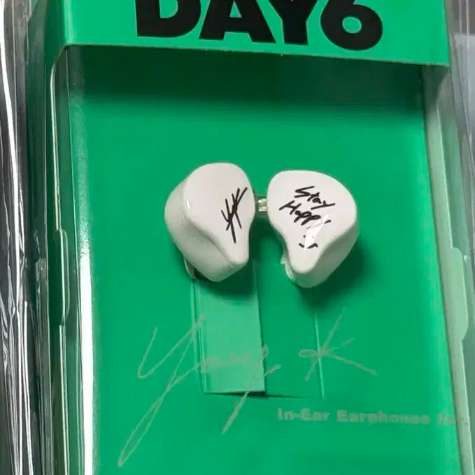 데이식스 영케이 인이어 인이어반 미개봉새상품