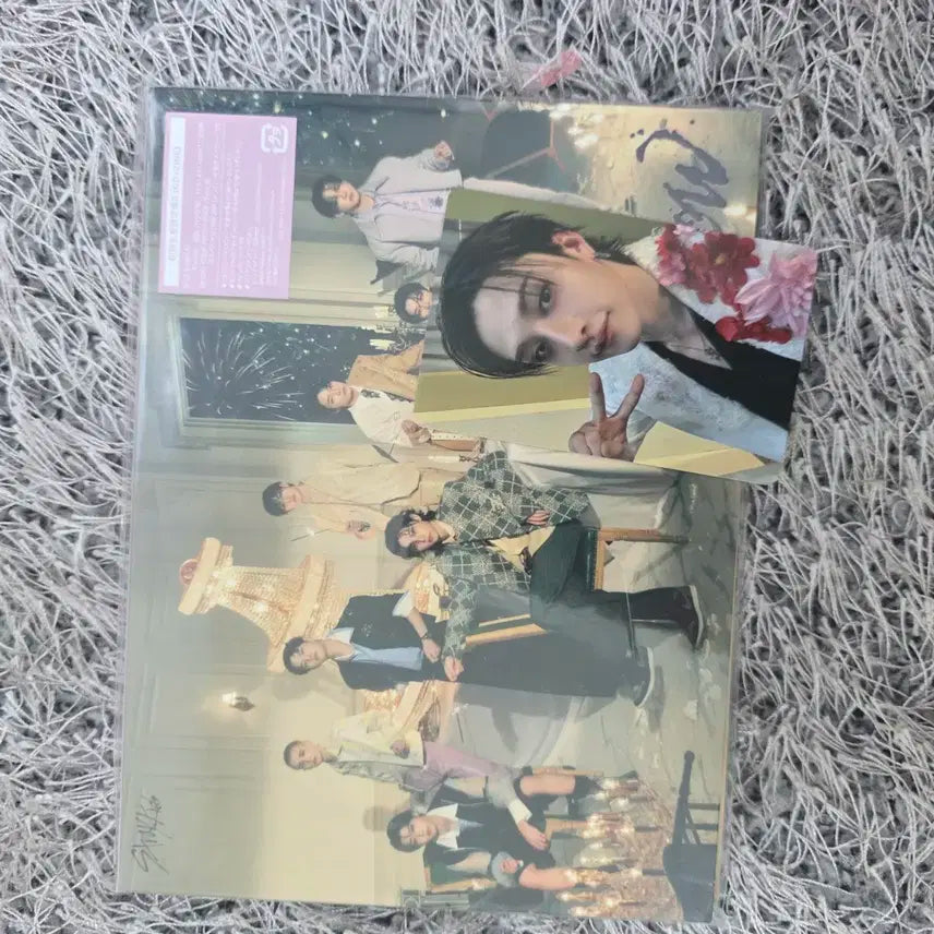 스트레이키즈 hollow 초회생산한정판 B 일본