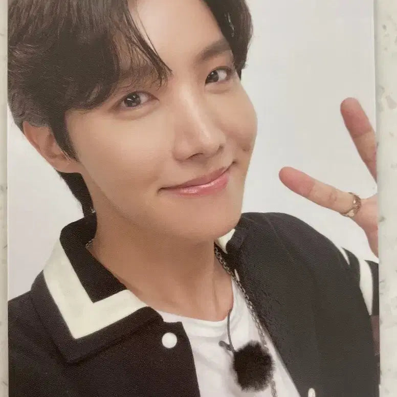 (!!!급처!!!) RUN BTS POLY달방 미공 제이홉 호비