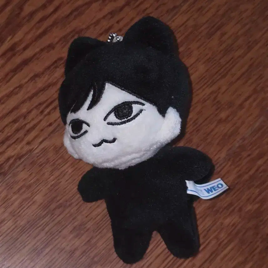 더보이즈 주연 마물쭈 인형