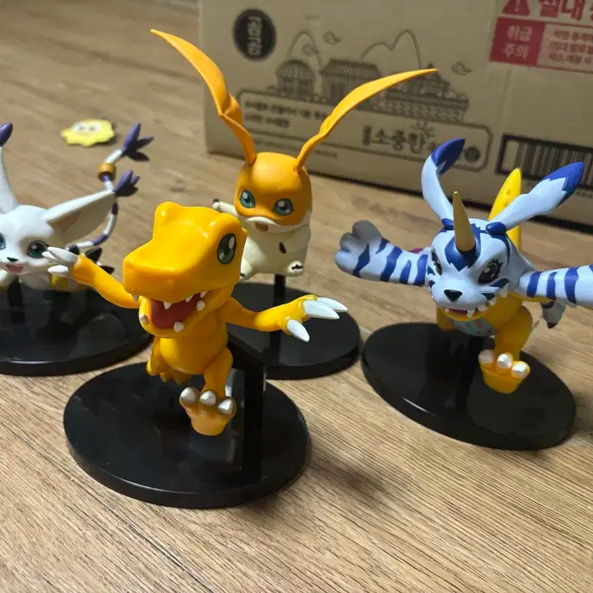 디지몬DXF 피규어 팝니다