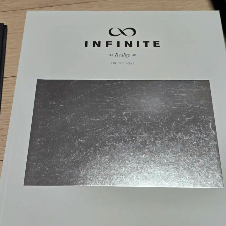 인피니트 Reality 앨범 한정반 bad