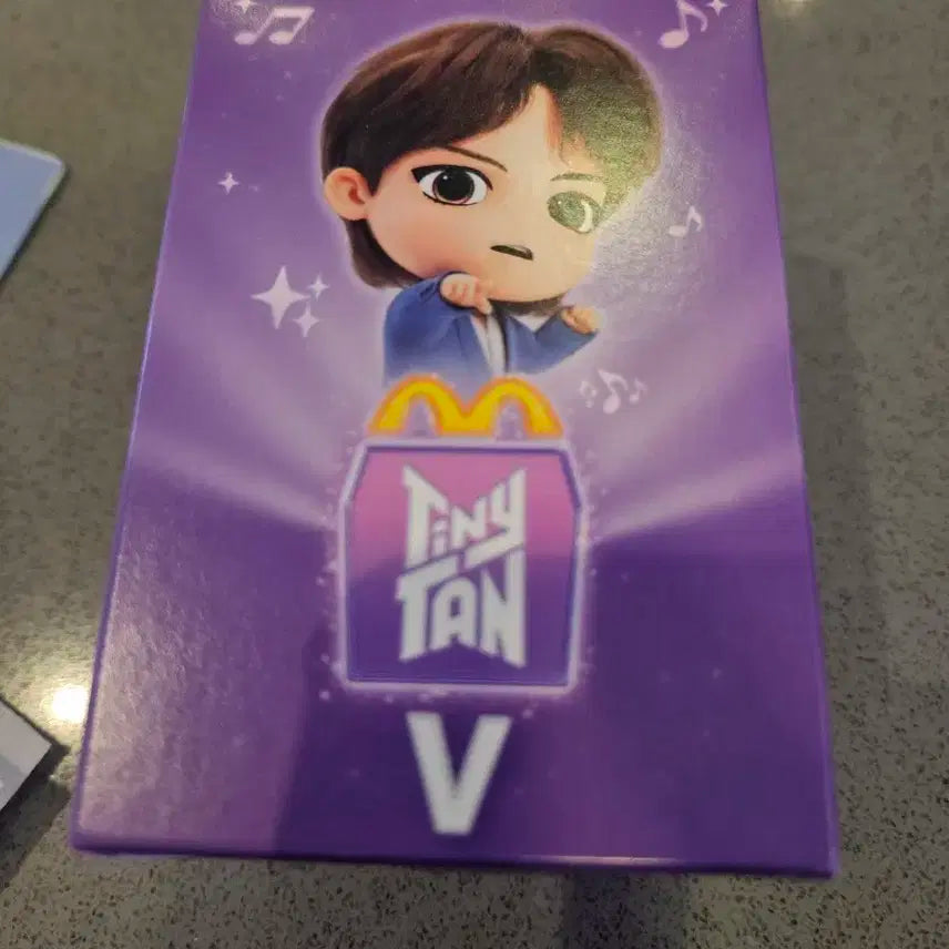 맥도날드 TinyTAN 뷔 피규어+포토카드