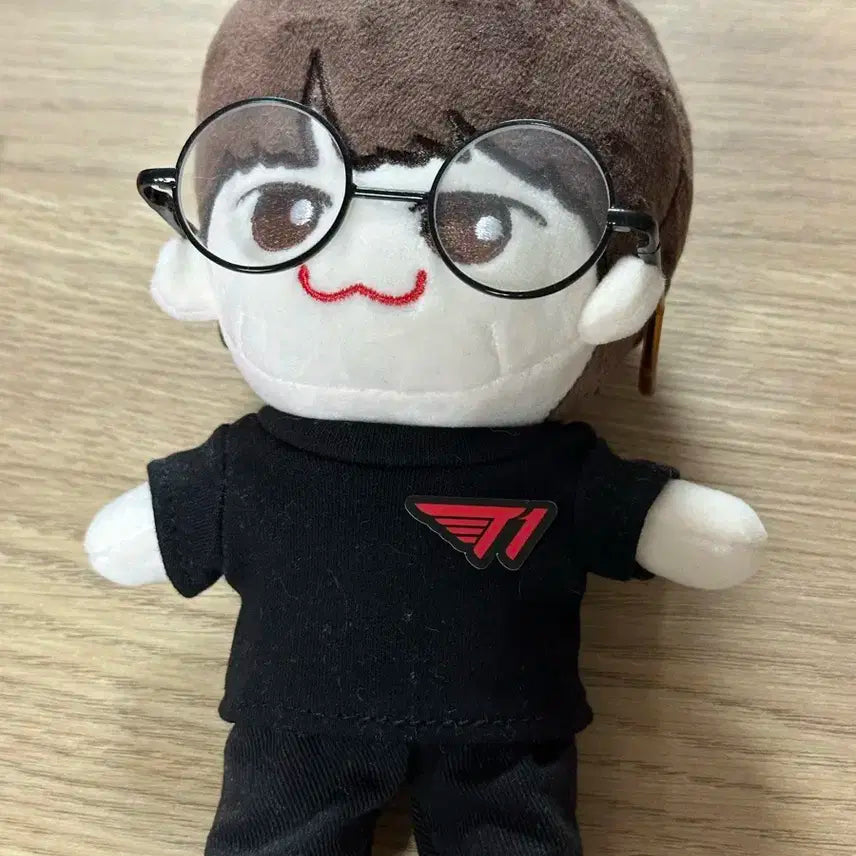 비공굿 페이커 인형