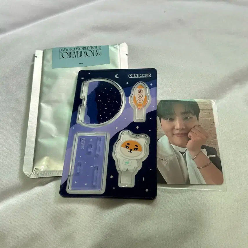 데이식스 영케이 아크릴