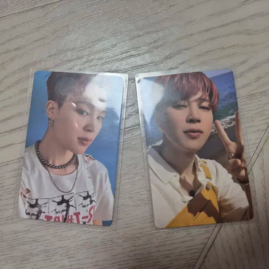 방탄소년단 BTS 지민 포토카드 2장 일괄로 팝니다