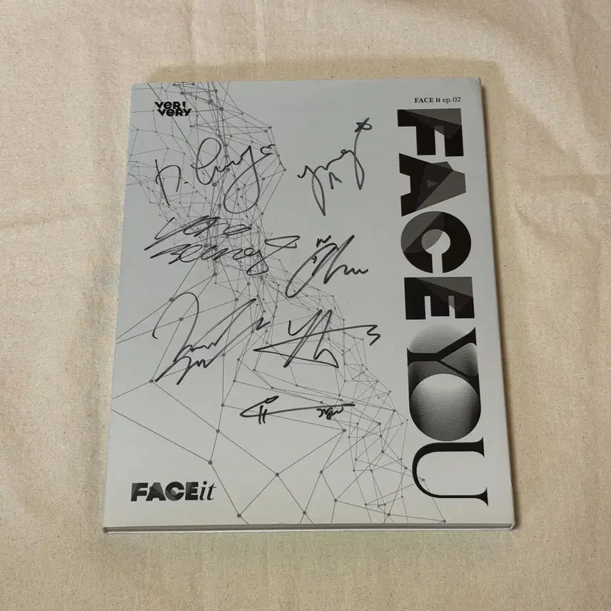 베리베리(VERIVERY) [FACE YOU] 전원 친필 싸인 비매