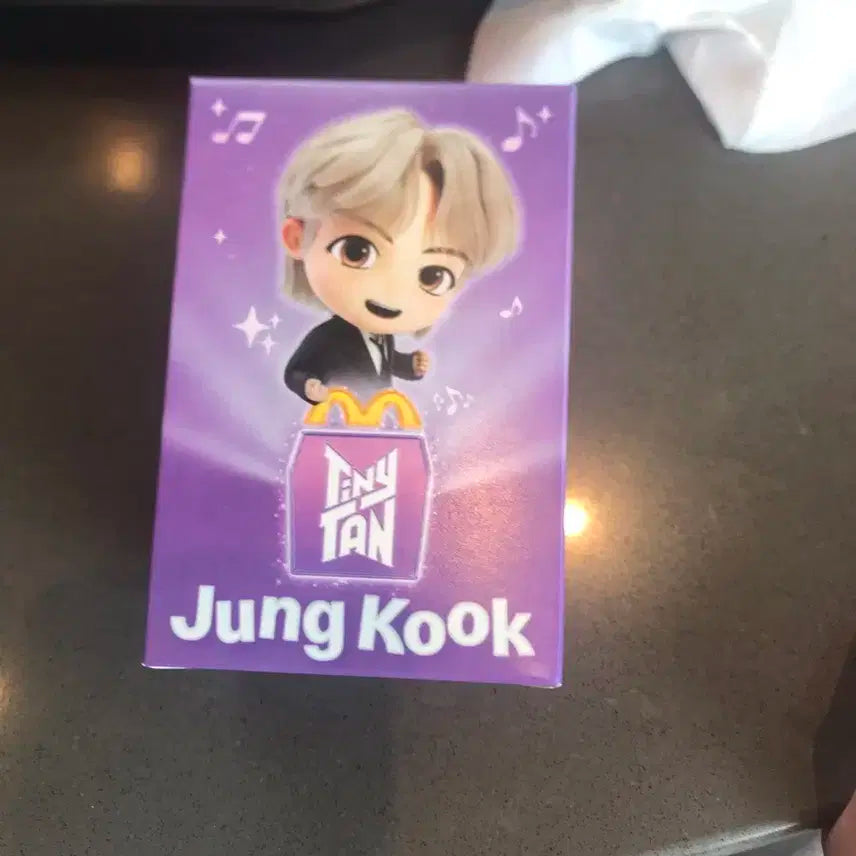 맥도날드 BTS 해피밀 정국 판매 미개봉