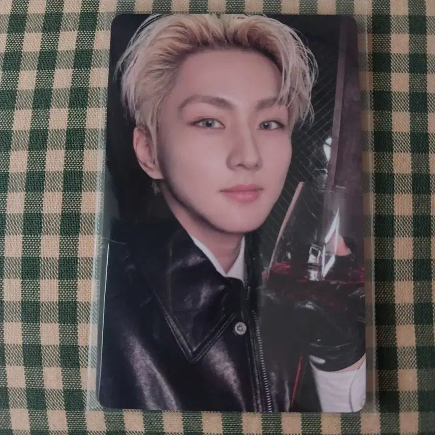 정원 이즈위 엔하이픈 enhypen 포카 yzy 영통 desire