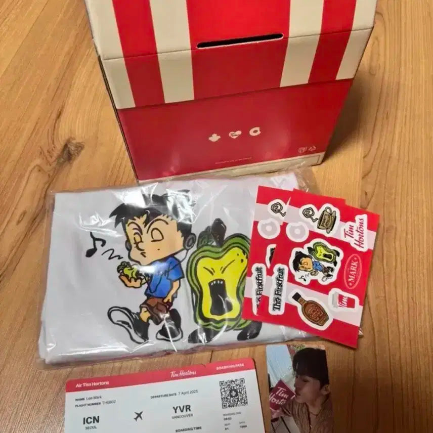 엔시티 마크 팀홀튼 티셔츠 굿즈