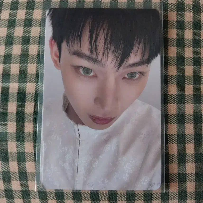 선우 이즈위 엔하이픈 enhypen 포카 yzy desire