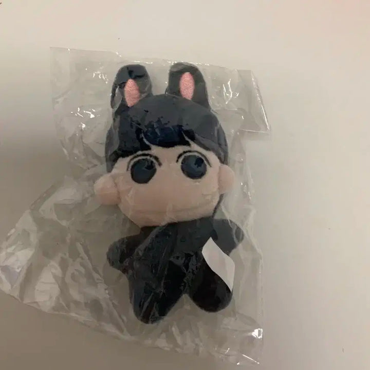 미개봉) 방탄소년단 정국 인형 꾸꾸오키링