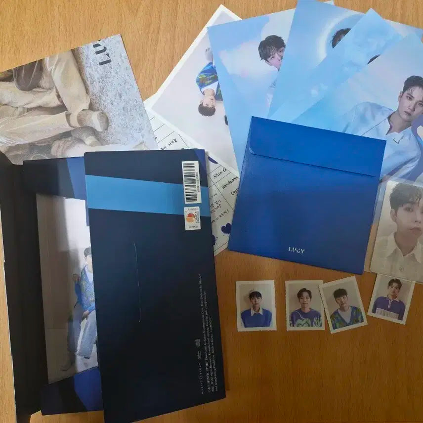 루시 블루 개봉 앨범 (상엽 포카 포함)