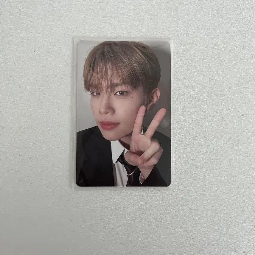 제로베이스원 김태래  melting point 포카