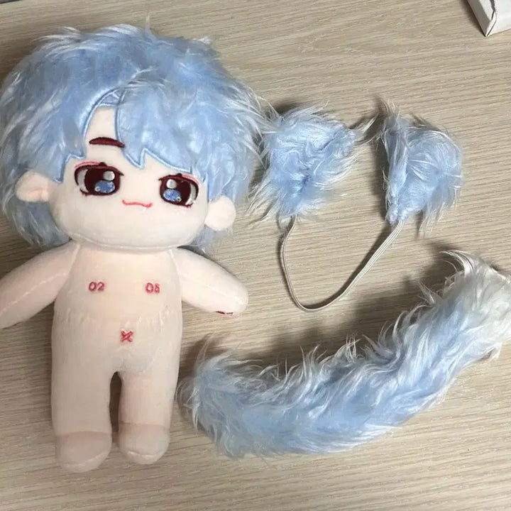 투바투 태현 20cm 인형 판매합니다