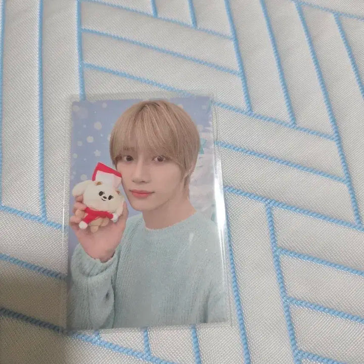 투바투 범규 2024 가요대제전 연말 포카 팔아요