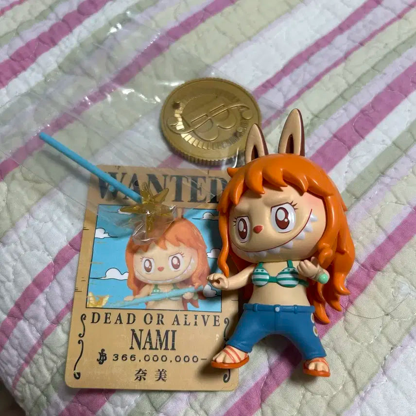 원피스 나미 피규어 (토끼ver)