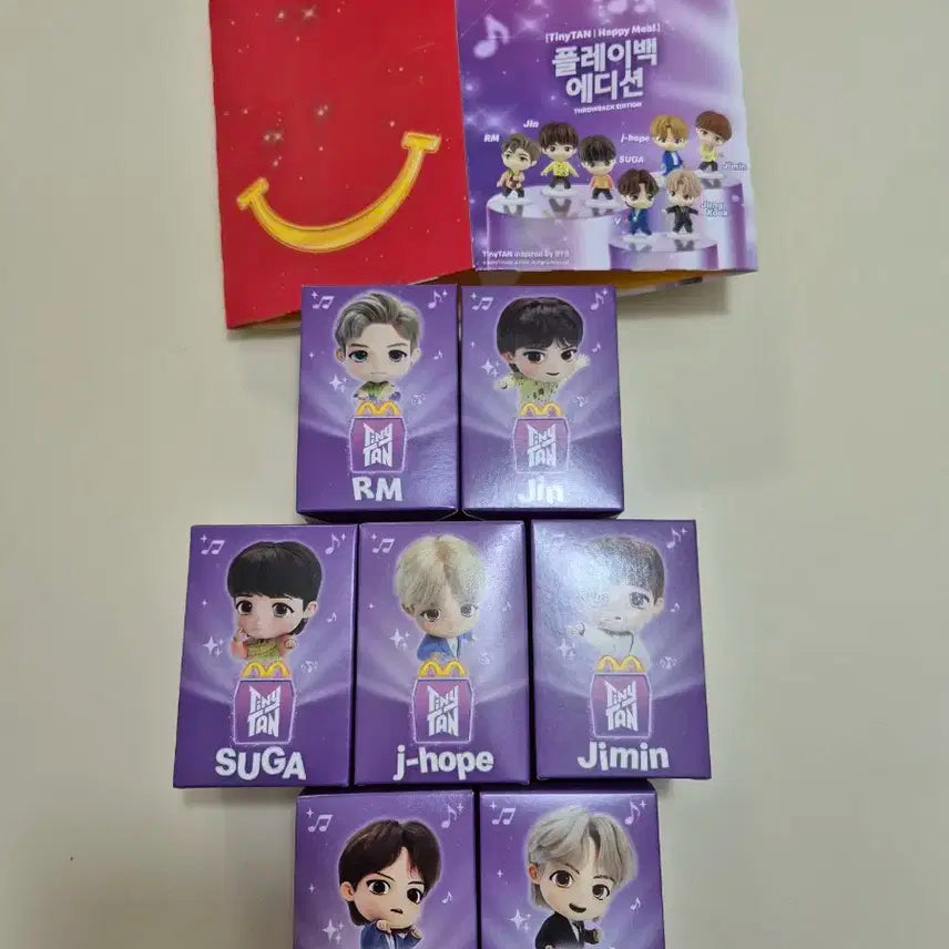 맥도날드 BTS TinyTAN 피규어 풀세트