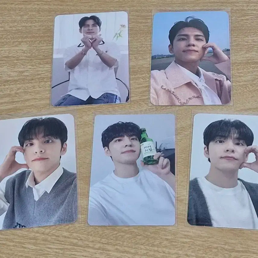 데이식스 원필 포카