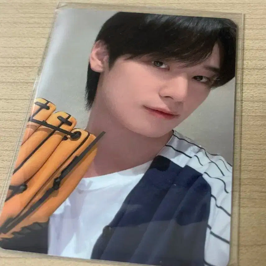 더보이즈 주연 트리거 미니레코드 야구 럭드