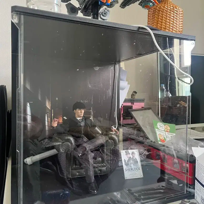 셜록홈즈 피규어