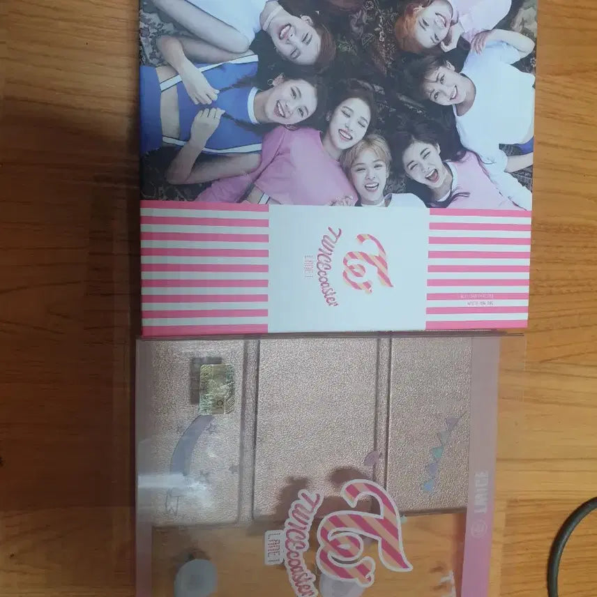 트와이스 cd 새제품 판매합니다