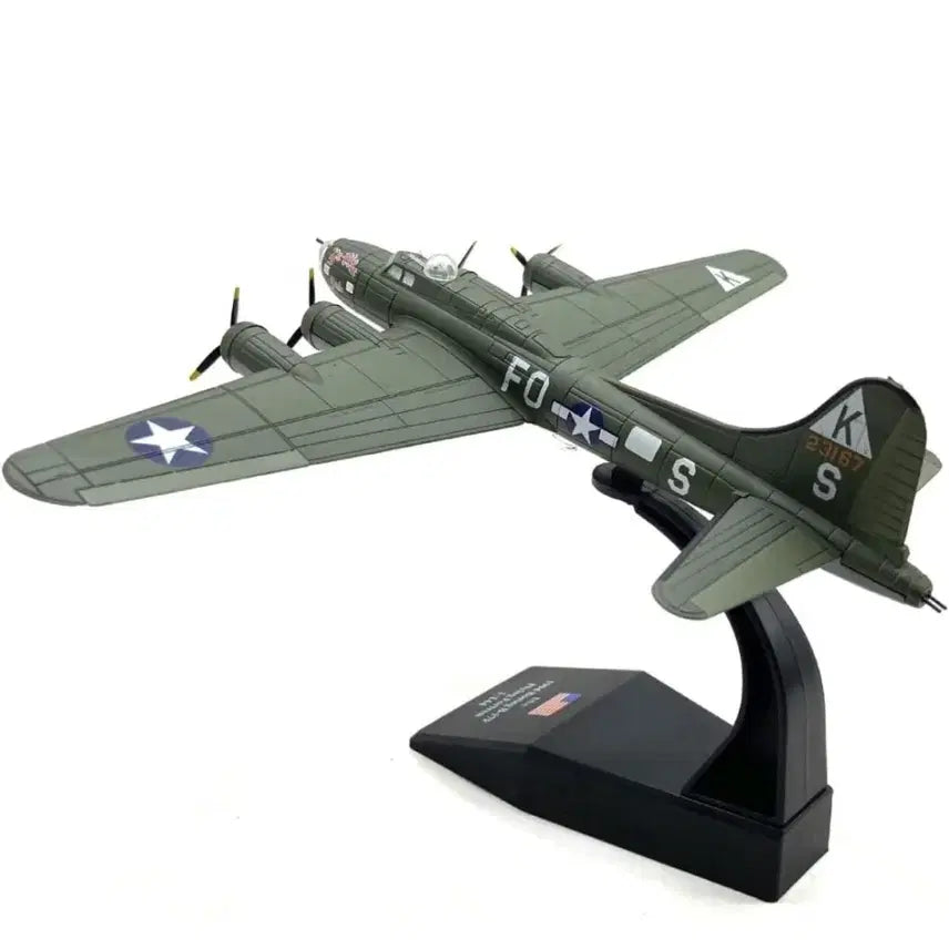 (금속) B-17F 플라이 포트리스 폭격기 모형(피규어) 팝니다.
