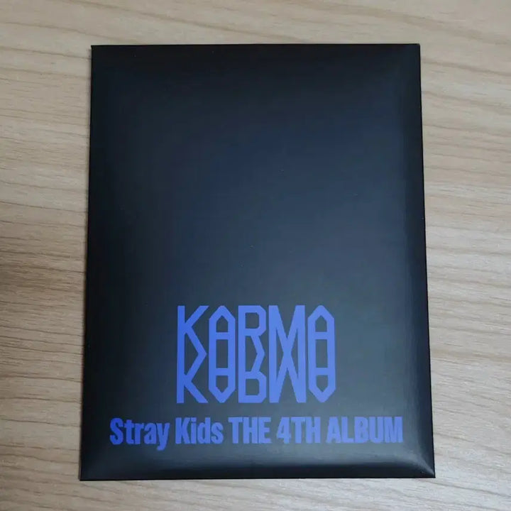 스트레이키즈 카르마 스키주반 SKZOO ver. 포카 8장 일괄 양도