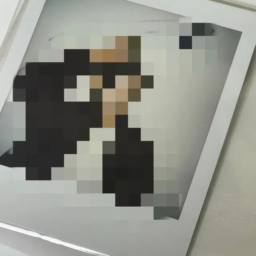 트레저 준규 싸인폴라로이드 싸폴