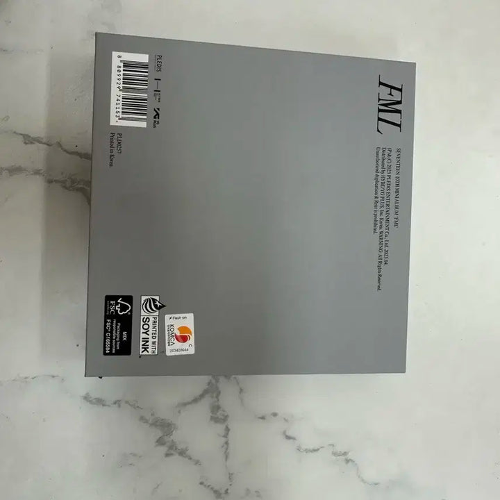 세븐틴 10집 미니앨범 'FML' 캐럿반 미개봉 앨범 판매합니다