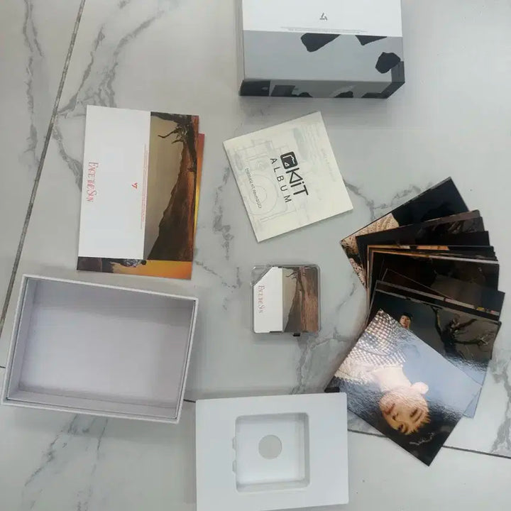 세븐틴의 명반, 'Face the Sun' 키트 앨범을 판매합니다  아름