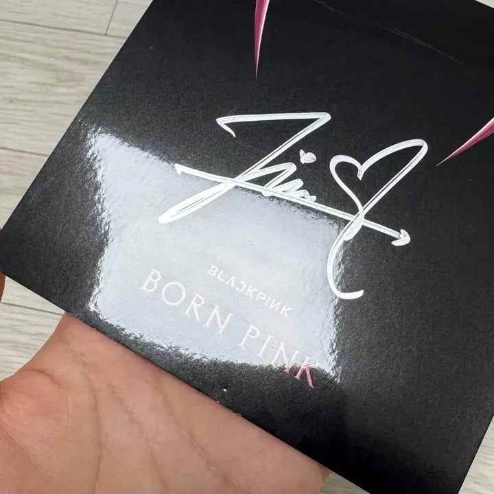 블랙핑크 지수 본핑크 친필 사인