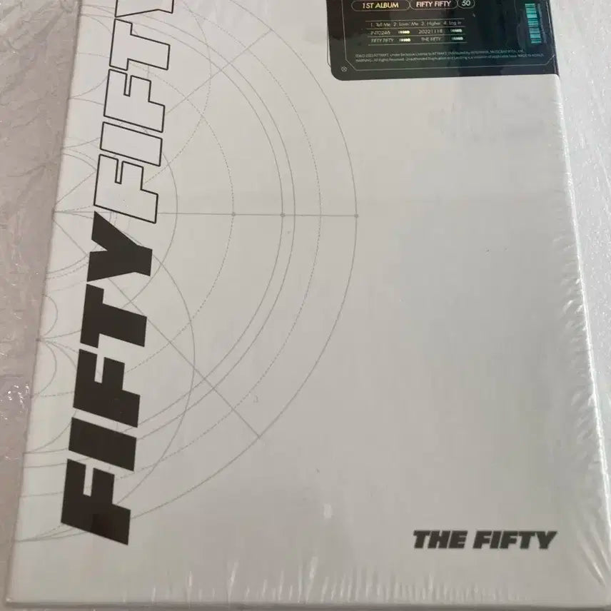 피프티피프티 Fifty Fifty 1집  초판 미개봉 팝니다
