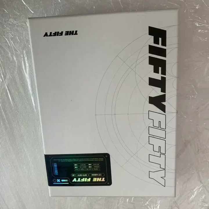 피프티피프티 1st 초판 앨범 팝니다